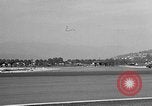 Standbild USAF Search and Rescue Team bereitet abzuweichen Nice Frankreich, 1954, aus Sekunde 15 historischem Filmmaterial Videoclip 65675042027