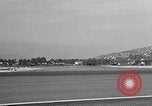 Standbild USAF Search and Rescue Team bereitet abzuweichen Nice Frankreich, 1954, aus Sekunde 26 historischem Filmmaterial Videoclip 65675042027