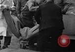 Standbild Suche Für abgestürzte USAF C-47 Flugzeuge San Giacomo di Entracque Italien, 1954, aus Sekunde 28 historischem Filmmaterial Videoclip 65675042032