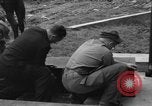 Standbild Suche Für abgestürzte USAF C-47 Flugzeuge San Giacomo di Entracque Italien, 1954, aus Sekunde 41 historischem Filmmaterial Videoclip 65675042032