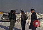 Immagine di Salvataggio di B-52 crash superstiti Bangor Maine USA, 1963, secondo 7 filmato di repertorio 65675042037