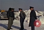 Immagine di Salvataggio di B-52 crash superstiti Bangor Maine USA, 1963, secondo 8 filmato di repertorio 65675042037