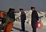 Immagine di Salvataggio di B-52 crash superstiti Bangor Maine USA, 1963, secondo 9 filmato di repertorio 65675042037