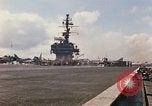 Image USS Constellation lancement avion pendant la guerre de Vietnam Station Yankee Vietnam, 1967, de la seconde 38 séquences d'archives historiques vidéo 65675042047