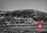 Standbild Höhlen Okinawa Ryukyu Inseln, 1945, aus Sekunde 10 historischem Filmmaterial Videoclip 65675042101