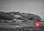 Standbild Höhlen Okinawa Ryukyu Inseln, 1945, aus Sekunde 22 historischem Filmmaterial Videoclip 65675042101