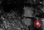 Standbild Naval gun defence Okinawa Ryukyu Inseln, 1945, aus Sekunde 5 historischem Filmmaterial Videoclip 65675042102