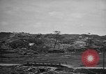 Standbild Naval gun defence Okinawa Ryukyu Inseln, 1945, aus Sekunde 58 historischem Filmmaterial Videoclip 65675042102