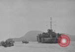 Standbild Landungsboote Tanks Okinawa Ryukyu Inseln, 1945, aus Sekunde 5 historischem Filmmaterial Videoclip 65675042110