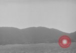 Standbild Landungsboote Tanks Okinawa Ryukyu Inseln, 1945, aus Sekunde 17 historischem Filmmaterial Videoclip 65675042110