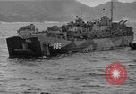 Standbild Landungsboote Tanks Okinawa Ryukyu Inseln, 1945, aus Sekunde 32 historischem Filmmaterial Videoclip 65675042110