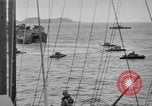 Standbild Landungsboote Tanks Okinawa Ryukyu Inseln, 1945, aus Sekunde 55 historischem Filmmaterial Videoclip 65675042110