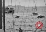 Standbild Landungsboote Tanks Okinawa Ryukyu Inseln, 1945, aus Sekunde 56 historischem Filmmaterial Videoclip 65675042110