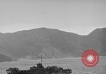 Standbild Landungsboote Tanks Okinawa Ryukyu Inseln, 1945, aus Sekunde 62 historischem Filmmaterial Videoclip 65675042110
