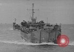 Standbild Landing Ship Tank Okinawa Ryukyu Inseln, 1945, aus Sekunde 6 historischem Filmmaterial Videoclip 65675042112