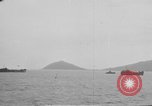 Image des navires alliés Iheya-Jima attaque Iheya Jima Japon, 1945, de la seconde 3 séquences d'archives historiques vidéo 65675042115