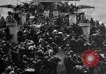 Standbild uns LST an Iheya Jima Angriff Iheya Jima Japan, 1945, aus Sekunde 11 historischem Filmmaterial Videoclip 65675042116