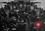 Standbild uns LST an Iheya Jima Angriff Iheya Jima Japan, 1945, aus Sekunde 18 historischem Filmmaterial Videoclip 65675042116