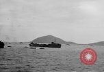 Standbild uns LST an Iheya Jima Angriff Iheya Jima Japan, 1945, aus Sekunde 47 historischem Filmmaterial Videoclip 65675042116