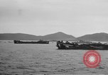 Standbild uns LST an Iheya Jima Angriff Iheya Jima Japan, 1945, aus Sekunde 57 historischem Filmmaterial Videoclip 65675042116