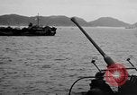 Standbild uns LST an Iheya Jima Angriff Iheya Jima Japan, 1945, aus Sekunde 61 historischem Filmmaterial Videoclip 65675042116