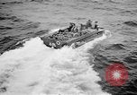Standbild Rauch Bildschirm auf Iheya Jima Strand Iheya Jima Japan, 1945, aus Sekunde 52 historischem Filmmaterial Videoclip 65675042117