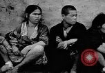 Standbild verletzten Japaner auf Iheya Jima Iheya Jima Japan, 1945, aus Sekunde 20 historischem Filmmaterial Videoclip 65675042118