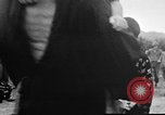 Standbild verletzten Japaner auf Iheya Jima Iheya Jima Japan, 1945, aus Sekunde 53 historischem Filmmaterial Videoclip 65675042118