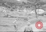 Standbild US Military Police guard Japanisch auf Iheya Jima Iheya Jima Japan, 1945, aus Sekunde 4 historischem Filmmaterial Videoclip 65675042119