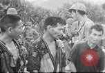 Standbild US Military Police guard Japanisch auf Iheya Jima Iheya Jima Japan, 1945, aus Sekunde 19 historischem Filmmaterial Videoclip 65675042119