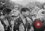 Standbild US Military Police guard Japanisch auf Iheya Jima Iheya Jima Japan, 1945, aus Sekunde 23 historischem Filmmaterial Videoclip 65675042119