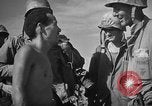 Immagine di Stati Uniti Marines Senaga Shima Giappone, 1945, secondo 13 filmato di repertorio 65675042120