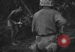 Immagine di Stati Uniti Marines Senaga Shima Giappone, 1945, secondo 35 filmato di repertorio 65675042120