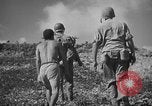 Immagine di Lanciafiamme Senaga Shima Giappone, 1945, secondo 54 filmato di repertorio 65675042121