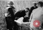 Immagine di Uomini feriti Nanchino Cina, 1937, secondo 1 filmato di repertorio 65675042123