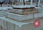 Standbild Granit Stein Laterne Hiroshima Japan, 1946, aus Sekunde 5 historischem Filmmaterial Videoclip 65675042127