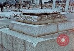 Standbild Granit Stein Laterne Hiroshima Japan, 1946, aus Sekunde 13 historischem Filmmaterial Videoclip 65675042127