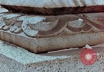 Standbild Granit Stein Laterne Hiroshima Japan, 1946, aus Sekunde 17 historischem Filmmaterial Videoclip 65675042127