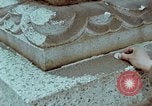 Standbild Granit Stein Laterne Hiroshima Japan, 1946, aus Sekunde 34 historischem Filmmaterial Videoclip 65675042127