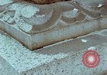 Standbild Granit Stein Laterne Hiroshima Japan, 1946, aus Sekunde 35 historischem Filmmaterial Videoclip 65675042127