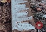Standbild Granit Stein Laterne Hiroshima Japan, 1946, aus Sekunde 55 historischem Filmmaterial Videoclip 65675042127