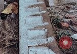Standbild Granit Stein Laterne Hiroshima Japan, 1946, aus Sekunde 58 historischem Filmmaterial Videoclip 65675042127