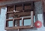 Standbild Granit Laterne Hiroshima Japan, 1946, aus Sekunde 12 historischem Filmmaterial Videoclip 65675042129