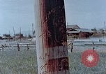 Standbild Telefonmast Hiroshima Japan, 1946, aus Sekunde 11 historischem Filmmaterial Videoclip 65675042132