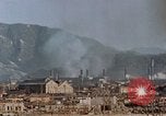 Standbild brennen Kaserne Hiroshima Japan, 1946, aus Sekunde 9 historischem Filmmaterial Videoclip 65675042140