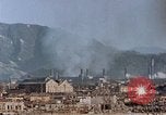 Standbild brennen Kaserne Hiroshima Japan, 1946, aus Sekunde 14 historischem Filmmaterial Videoclip 65675042140
