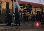 Standbild brennen Kaserne Hiroshima Japan, 1946, aus Sekunde 31 historischem Filmmaterial Videoclip 65675042140