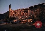Standbild brennen Kaserne Hiroshima Japan, 1946, aus Sekunde 42 historischem Filmmaterial Videoclip 65675042140