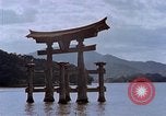 Standbild heiligen Schrein Hiroshima Japan, 1946, aus Sekunde 6 historischem Filmmaterial Videoclip 65675042141