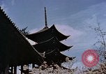 Standbild heiligen Schrein Hiroshima Japan, 1946, aus Sekunde 23 historischem Filmmaterial Videoclip 65675042141